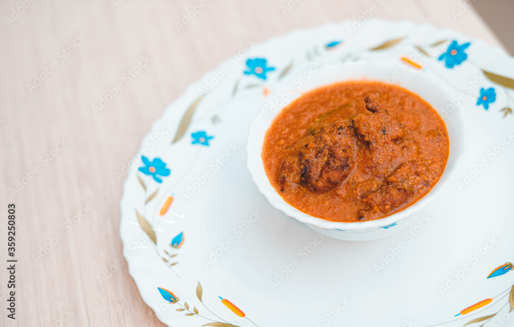 Lauki ke Kofte, light tomato based delicious gravy dunked with koftas made from bottle gourd Lauki ke Kofte, light tomato based delicious gravy dunked with koftas made from bottle gourd