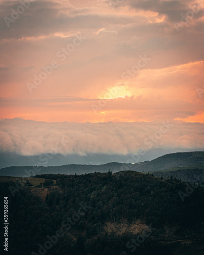 Le Grand ballon sunset paradise