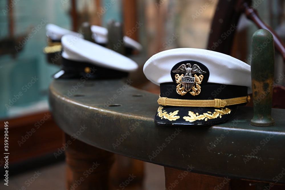 Poster Print US navy officer hat 40x26.7 cm