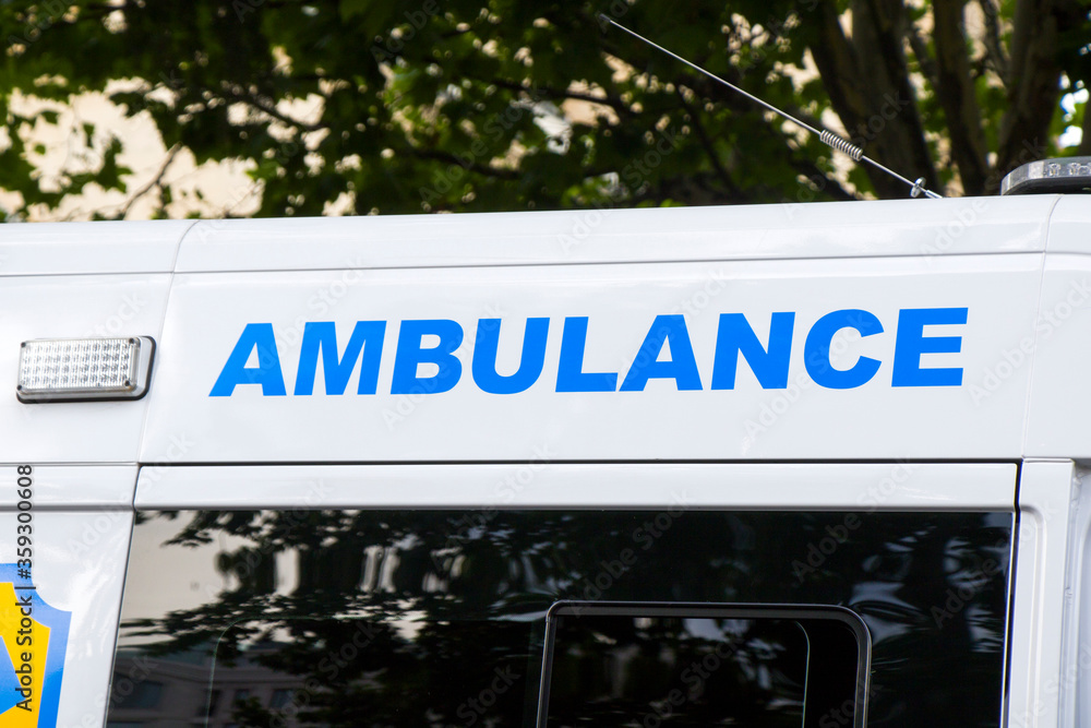 Obraz premium Emergency car on the street. Ambulance and first aid in Tbilisi