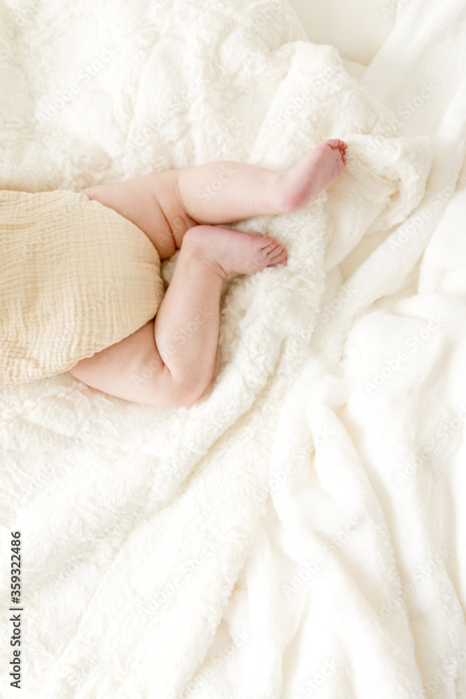 Newborn kicking legs Newborn kicking legs
