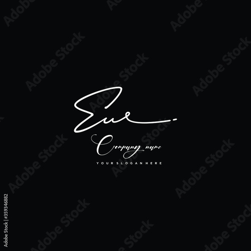 EU initials signature logo. Handwriting logo vector templates. Hand drawn Calligraphy lettering Vector illustration.