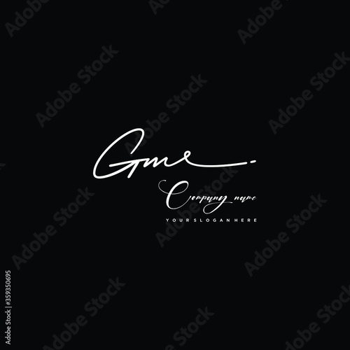 GM initials signature logo. Handwriting logo vector templates. Hand drawn Calligraphy lettering Vector illustration.