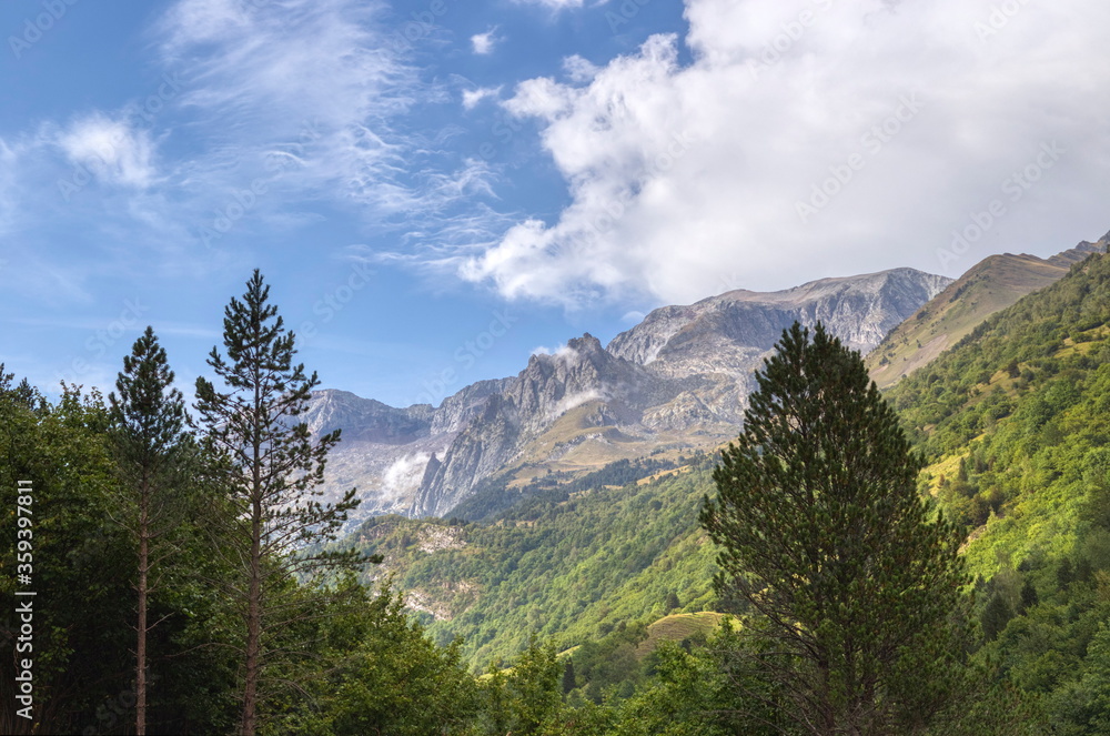 Benasque, Huesca/Spain; Aug. 22, 2017. The Posets-Maladeta Natural Park is a Spanish protected natural space. It includes two of the highest mountain peaks in the Pyrenees. Benasque, Huesca/Spain; Aug. 22, 2017. The Posets-Maladeta Natural Park is a Spanish protected natural space. It includes two of the highest mountain peaks in the Pyrenees.