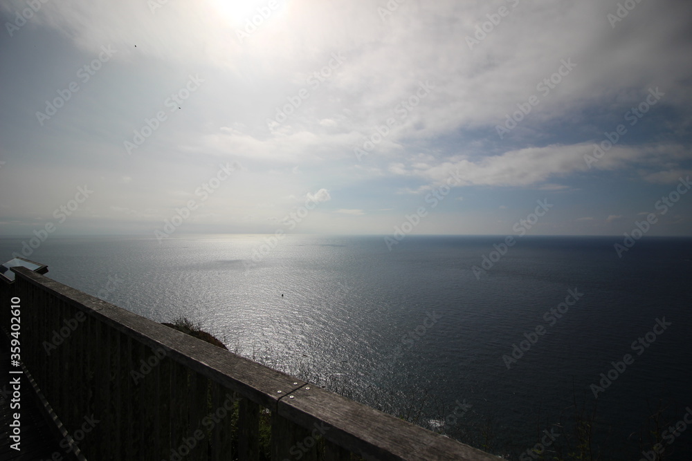 Obraz premium ウェザーステーションから広がる海
