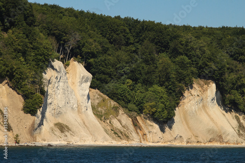 Rügener Kreideküste; Wissower Ufer mit Wissower Klinken 2020 photo