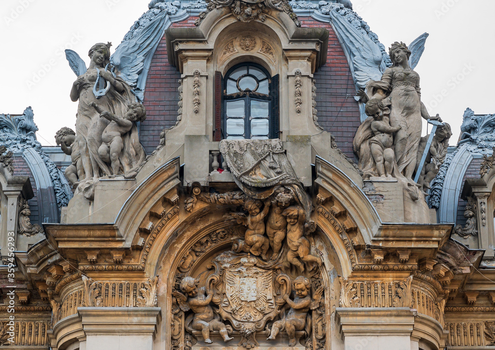 Obraz premium Beautiful facade of the Cantacuzino Palace in the city of Bucharest, Romania