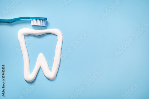 Plastic toothbrush and toothpaste tooth picture