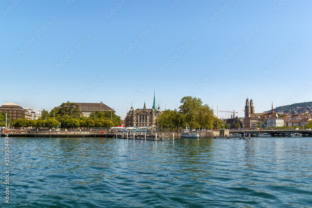 Fototapeta premium View of Zurich, Switzerland
