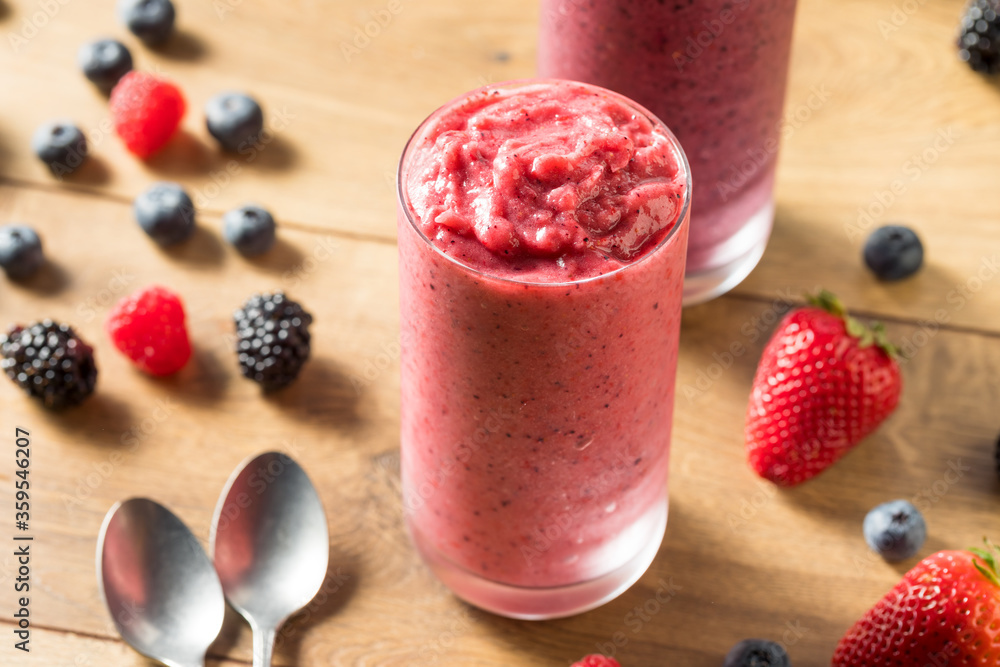 Organic Healthy Berry Smoothie Organic Healthy Berry Smoothie