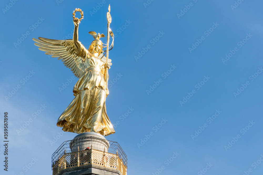 Fototapeta premium Victory column with blue sky, Berlin