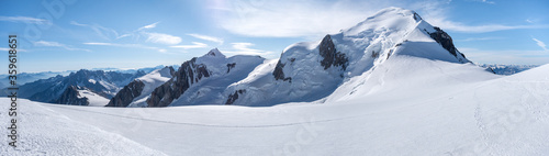3 Mont Blanc