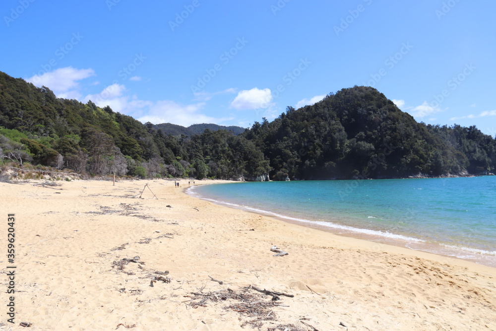 Plage paradisiaque du parc Abel Tasman, Nouvelle Zélande Plage paradisiaque du parc Abel Tasman, Nouvelle Zélande