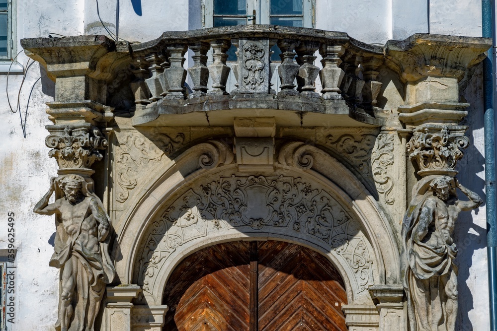 Fototapeta premium Door At Castle Murska Sobota