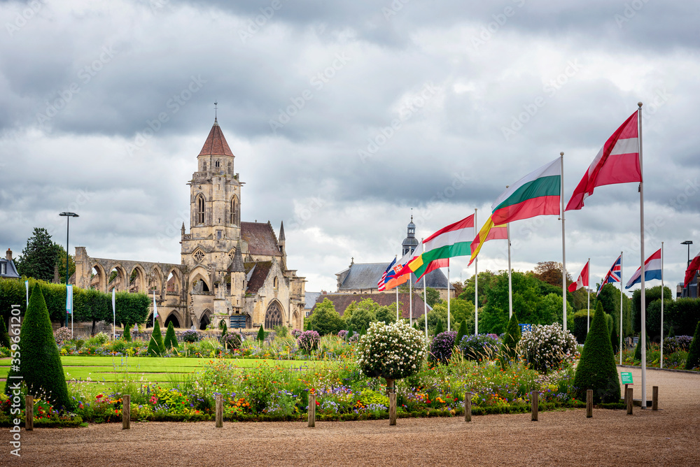 Fototapeta premium Caen: Eglise Saint-Etienne-le-Vieux de Caen. Normandy, France