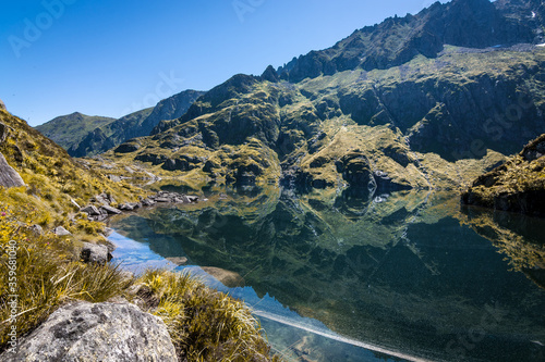 Etang de Gardet, lac dans les montagnes des Pyrénées - Ariège, Occitanie, - France photo