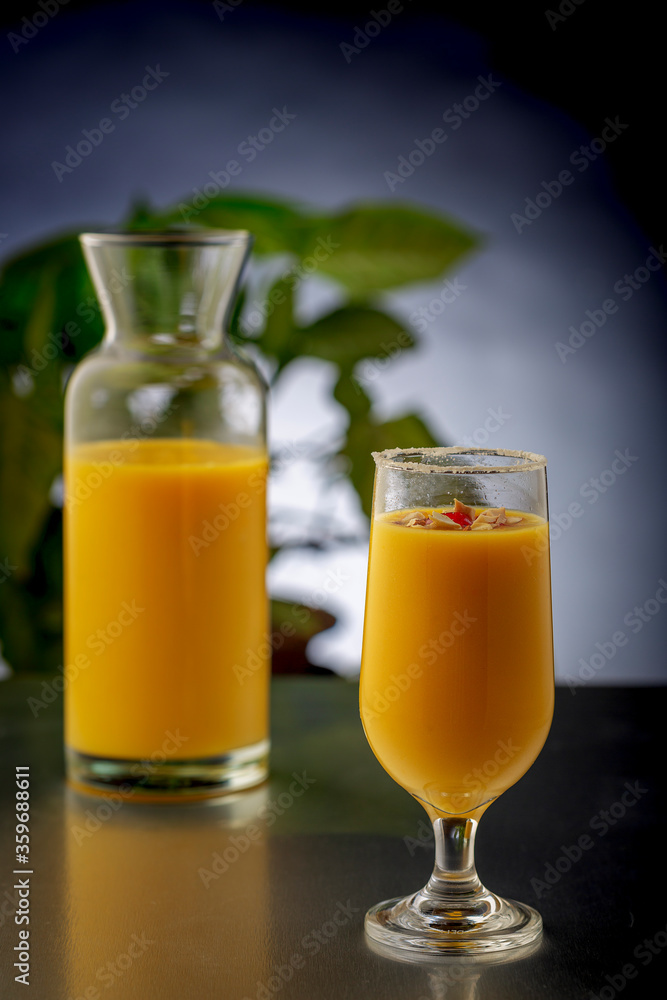 mango smoothie in clear glasses to drink mango smoothie in clear glasses to drink
