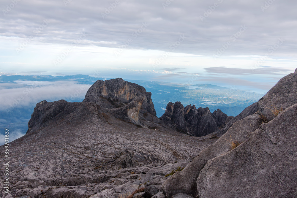 Mount Kinabalu, Western plateau