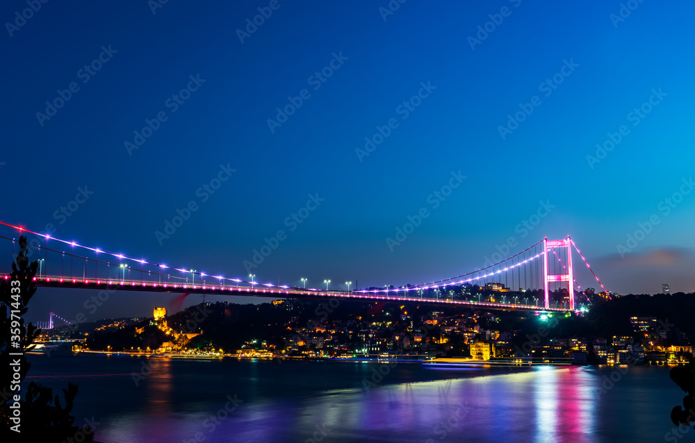 Fototapeta premium Fatih Sultan Mehmet Bridge in Istanbul,