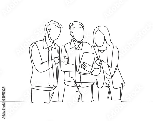 One single line drawing of young happy male and female workers talking about company project together while opening document. Business meeting concept continuous line draw design vector illustration