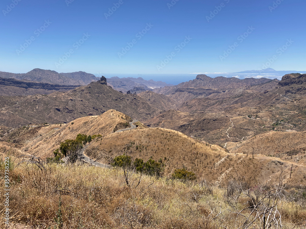 Vista panorámica de la cumbre de la isla de Gran Canaria, España