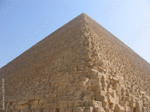 Pyramide