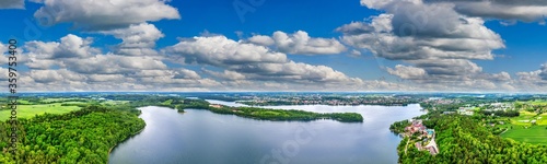 Fototapeta Naklejka Na Ścianę i Meble -  Panorama z lotu ptaka jeziora Czos w Mrągowie  