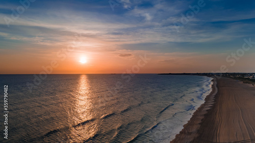 Hora dorada a vista de dron