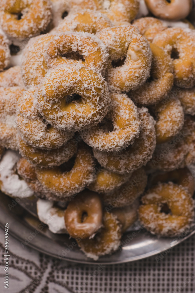 Rosquinhas com coco ralado Rosquinhas com coco ralado