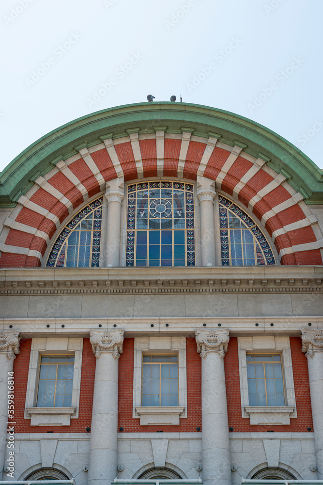 Obraz premium Building of Osaka city central public hall