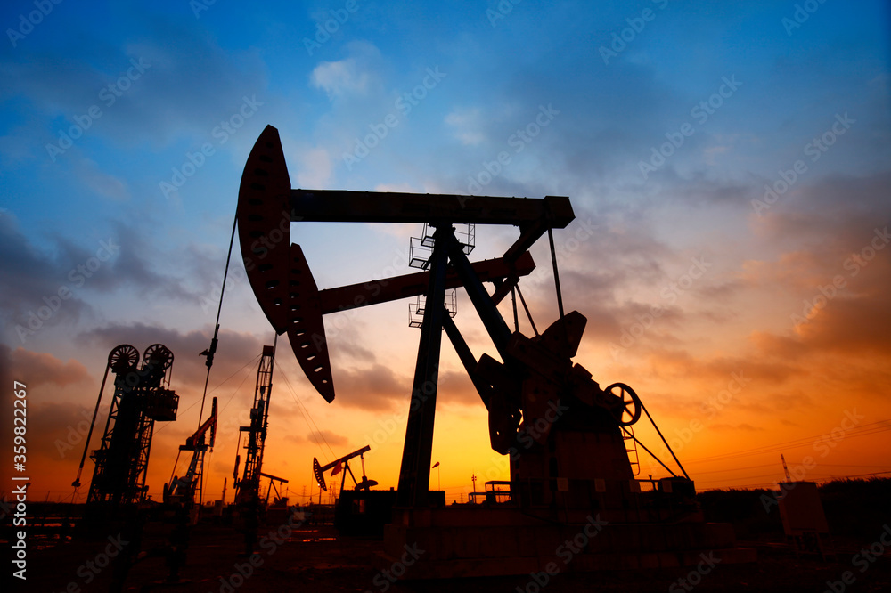 The oil pump, industrial equipment The oil pump, industrial equipment