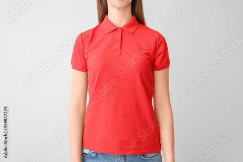 Beautiful young woman in st...