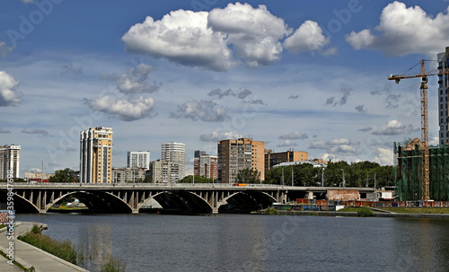 bridge over the river thames