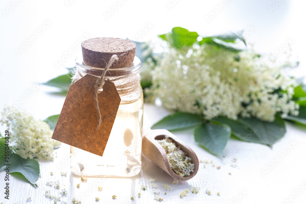 Foto de Essence of elderberry flowers, Elderberry Detox Drink Sambucus