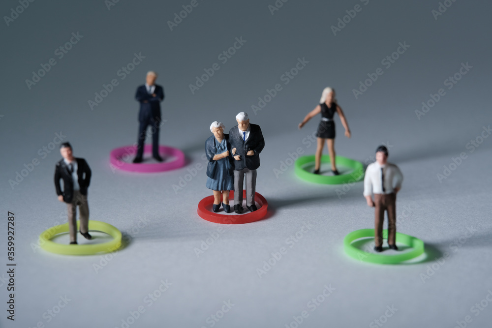 Miniature people conceptual photography Miniature people conceptual photography