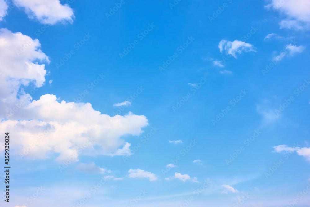 Fototapeta premium Blue sky with white clouds