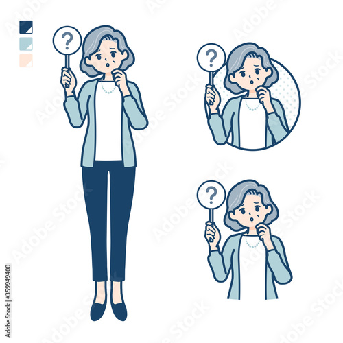 simple senior woman_question-panel