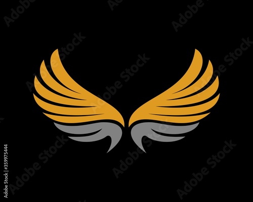 Double spread wing with gold and silver color