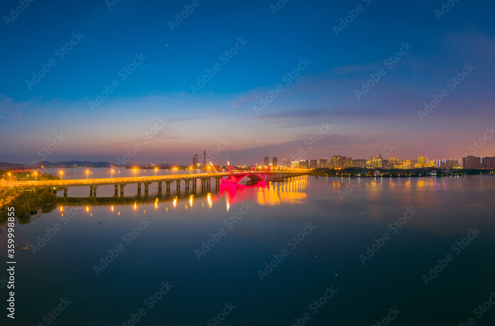 Night view of Li Lake bridge, Wuxi City, Jiangsu Province, China