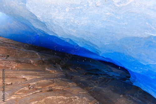 Under the blue ice of Glaci...