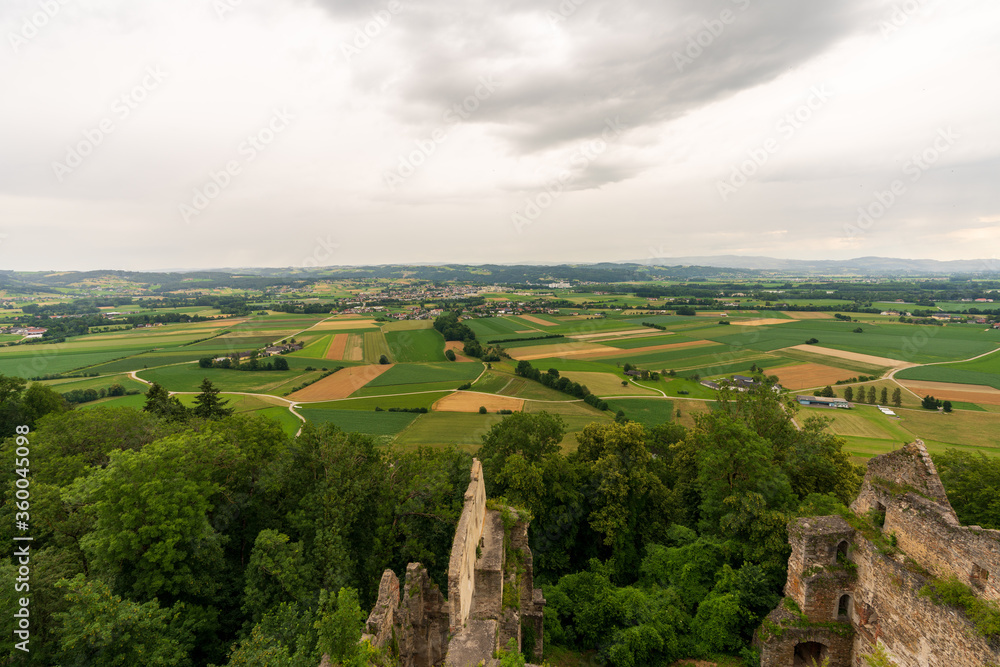 Ausblick von der Burgruine Schaunberg