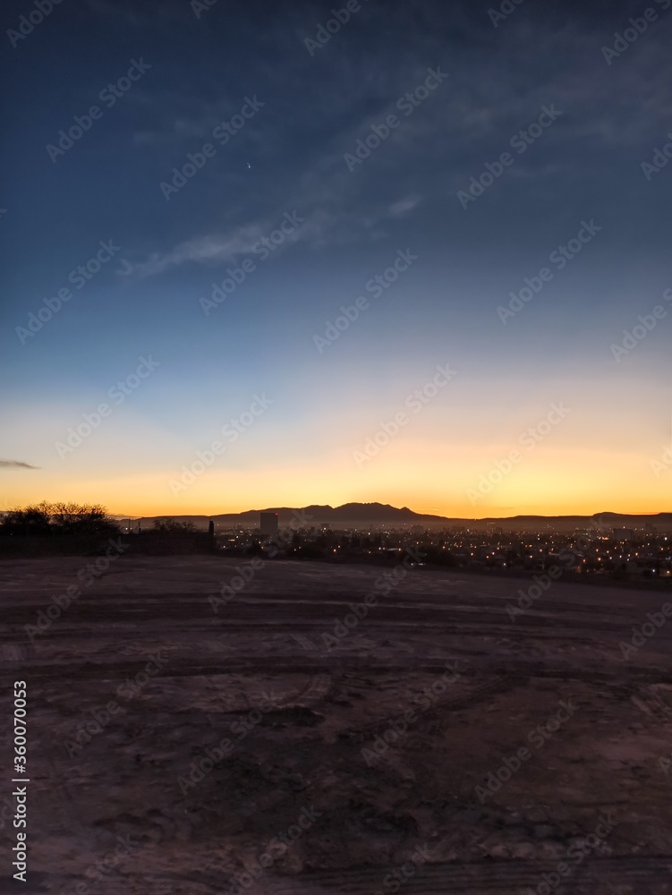 ATARDECER ATARDECER