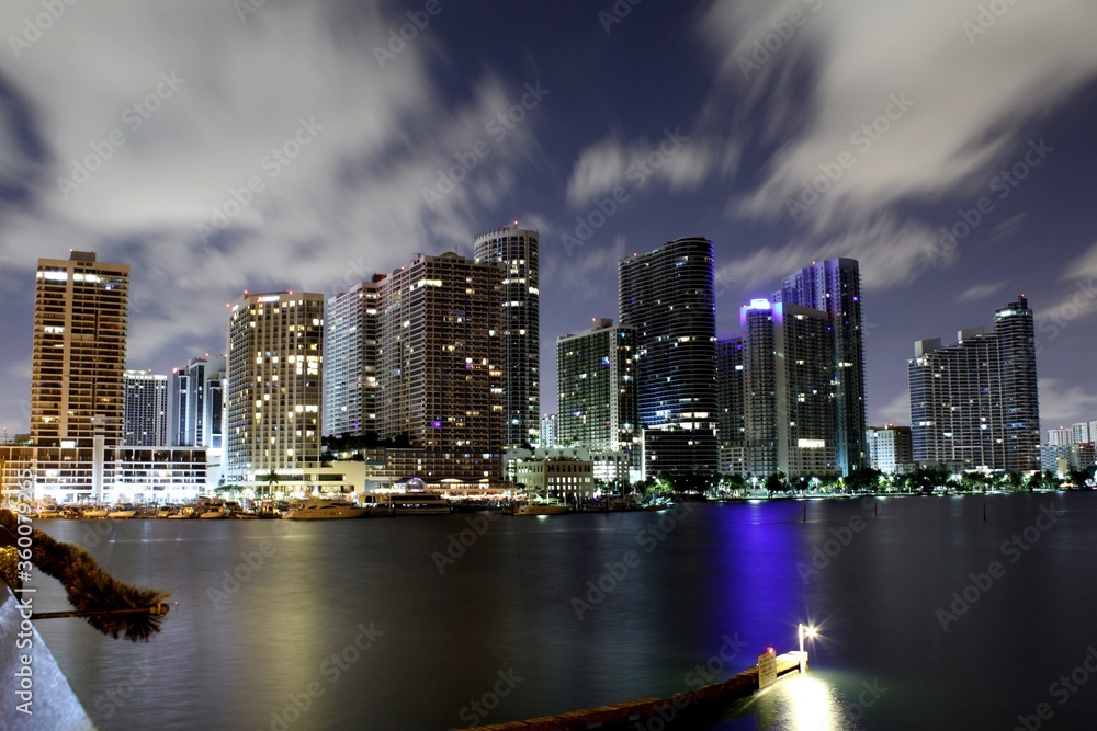 singapore skyline at night