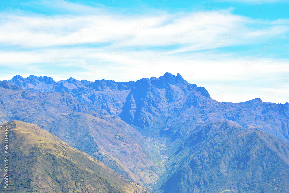 mountains and clouds montañas