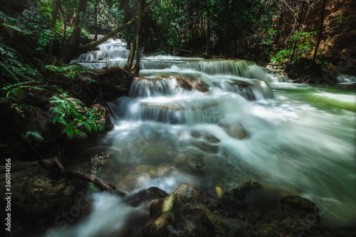 Fototapeta Naklejka Na Ścianę i Meble -  Huay Mae Kamin Waterfall