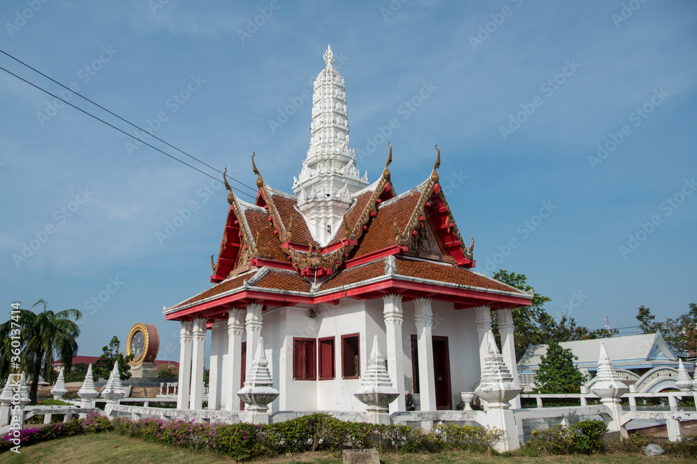 Naklejka premium THAILAND PHETBURI CITY PILLAR SHRINE