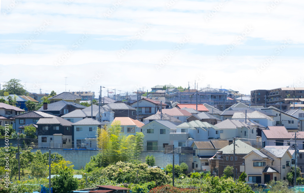 Fototapeta premium 丘陵に立つ住宅街 イメージ