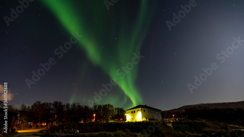 Polarlichter  aurora borealis    ber Troms    Finnmark  Norwegen