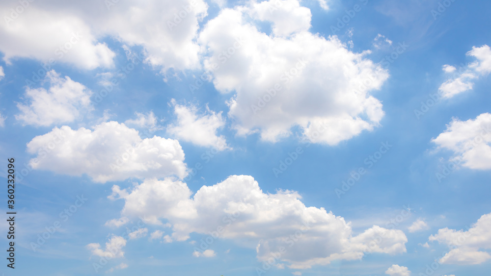 Fototapeta premium White clouds on the blue sky for background.