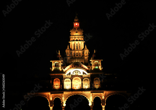 Photography Beautiful picture of a Palace in night